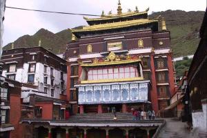 Tashihunpo Monastery